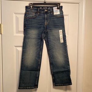 Brand New Cat & Jack Medium Wash, Straight Leg Jeans…size 8 Husky